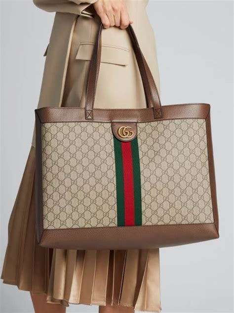 louis vuitton sent snooki gucci|TIL Competitors of Gucci used to send Gucci handbags to Snooki .